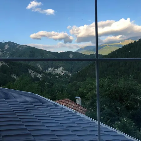 Bujtina Gjin Lleshi Gasthof Domgjon